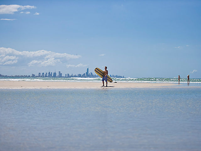 Surfers Paradise Beach Essentials